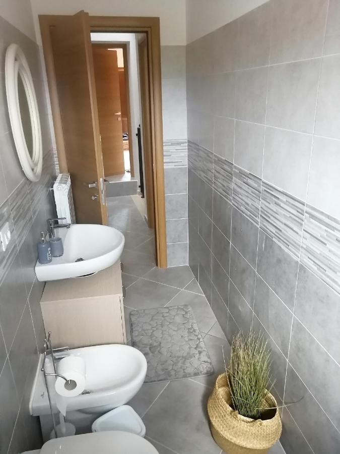 Dimora Pianello 73 - Gran Sasso Apartment Paganica Exterior photo